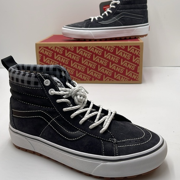 Vans Women’s Sk8-Hi Mte-1 Plaid Grey/White
VN0A5HZYGYW Boots Sneakers - Picture 14 of 16